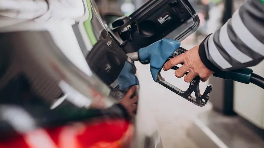 redução do preço da gasolina Petrobras refinaria