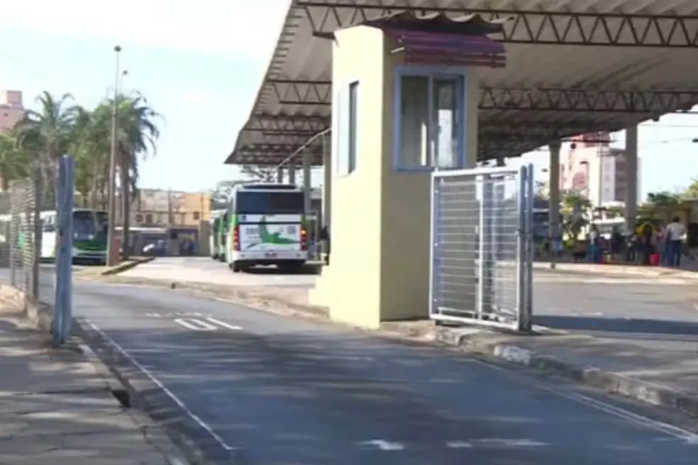ciclista atropelado por ônibus